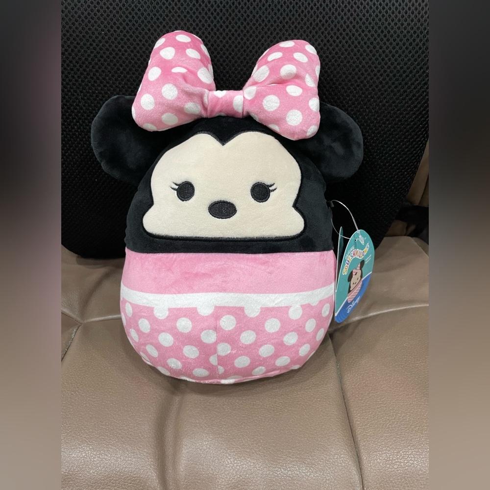 Kelly toys 2023 Disney’s Minnie Mouse 8” Squishmallow plush toy. New with tags.
